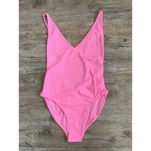 TOPSHOP ‘Pamela’ One-Piece Swimsuit